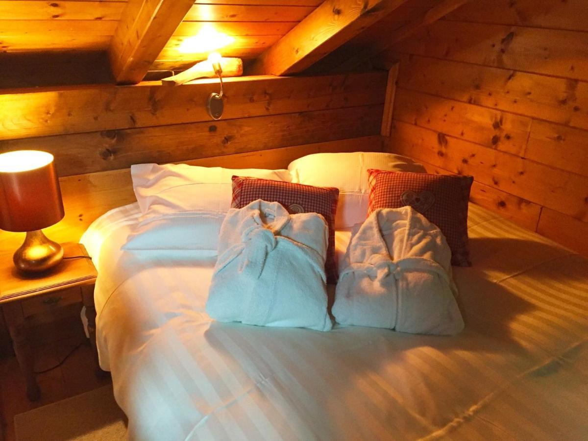 Cosy Chalet With Private Sauna In Bousseviller Номер фото